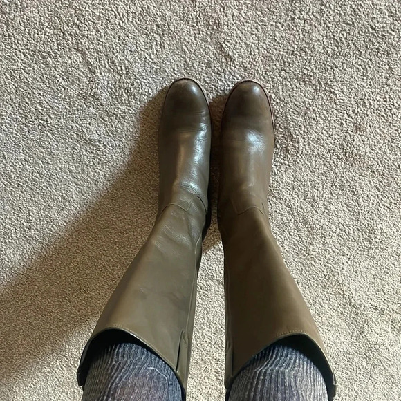 Olive Green Cole Haan Boots 8 - Picture 9 of 9